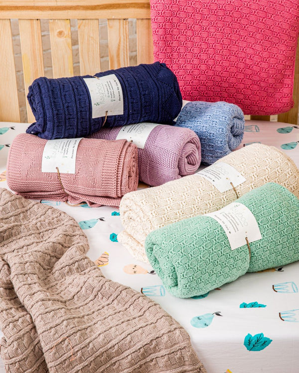 KNIT BLANKET
