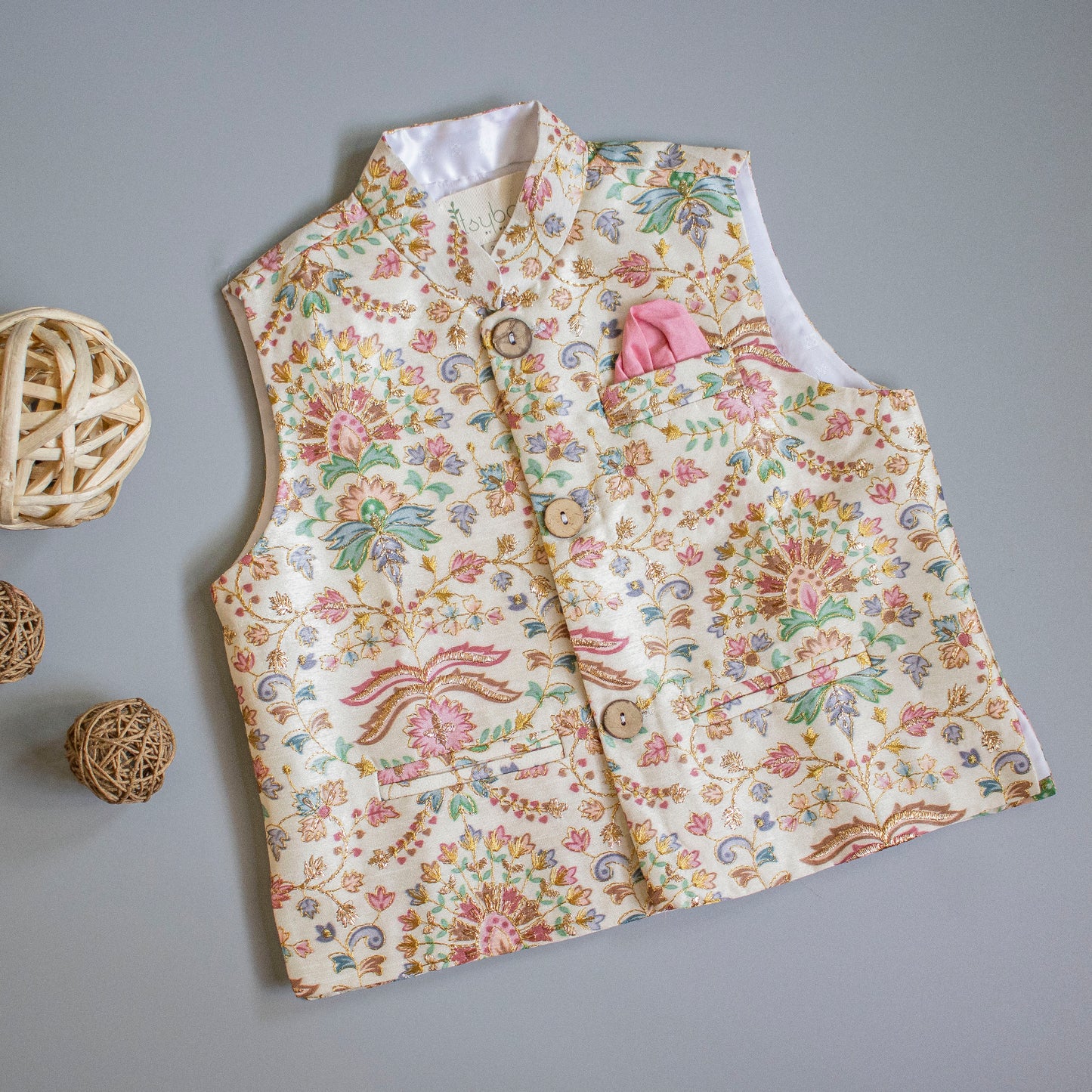Floral Printed Thread Work Jacket With Pink Kurta And Pyjama