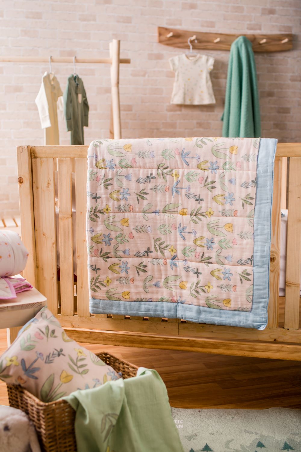 SPRING DAISY QUILT - ITSYBOO
