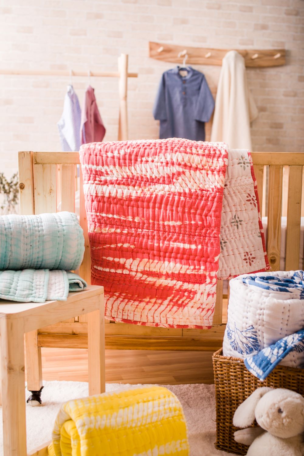 CORAL - TYE DYE QUILT - ITSYBOO
