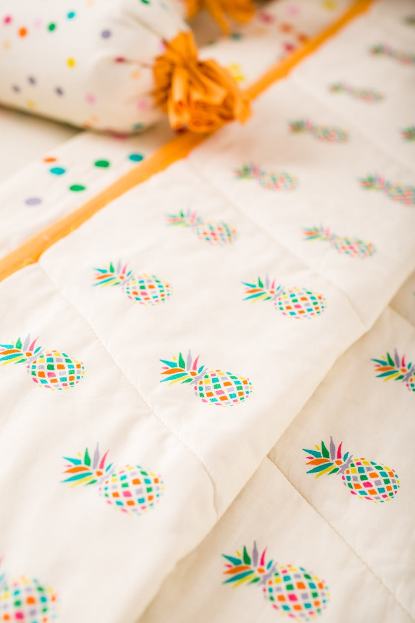 BABY BEDDING SET- PINEAPPLE - ITSYBOO