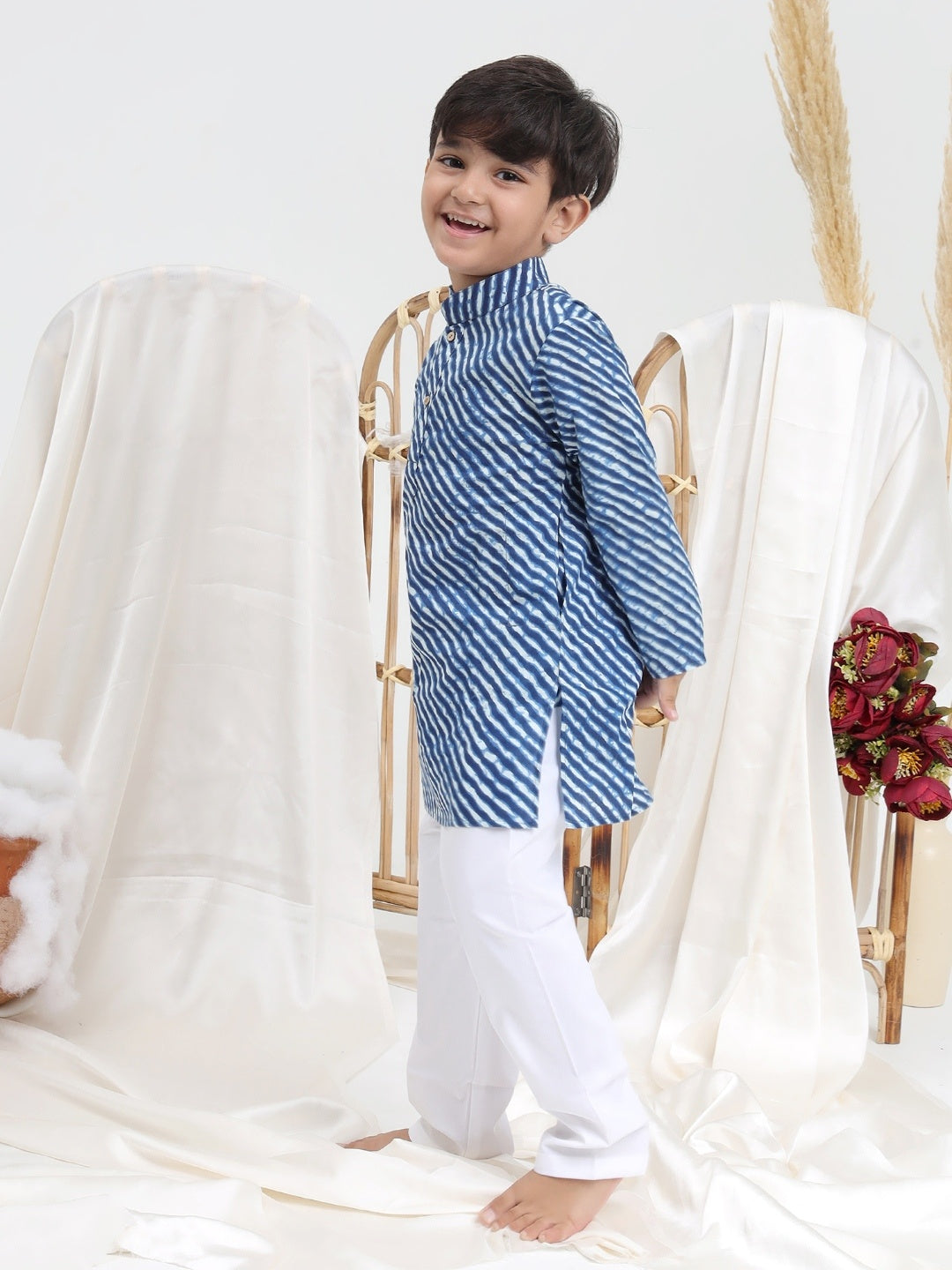 Blue Lehriya Mandarin Collar Pure Cotton Kurta Set - ITSYBOO
