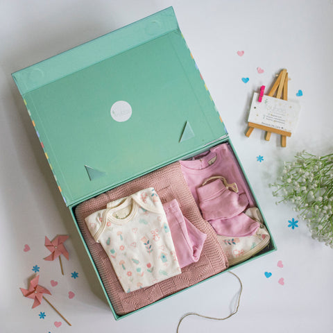 7 Piece Baby Shower Gift Set- Flower & Pink