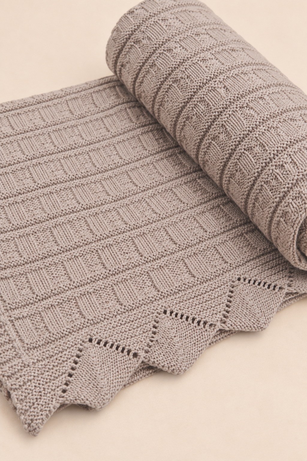 Knit Blanket - Beige Frill
